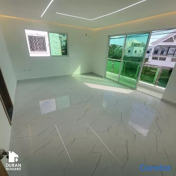 casas - venta de casa con piscina y 4 habitaciones en la autopista de san Isidro  7