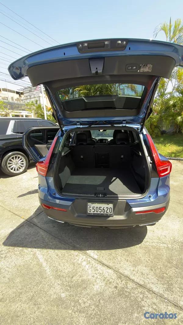 jeepetas y camionetas - Volvo XC40 año 2020 5
