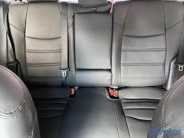 jeepetas y camionetas - Toyota Rav4 XLE 2019 8