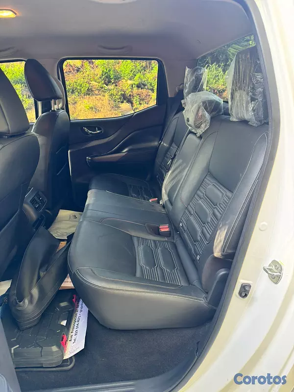jeepetas y camionetas - Vendo Nissan Frontier 2024 USD$49,000 neg Excelent 1