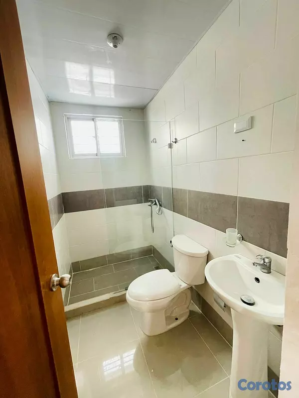 apartamentos - Venta de apartamento, Moderno, acogedor, 3er nivel 4