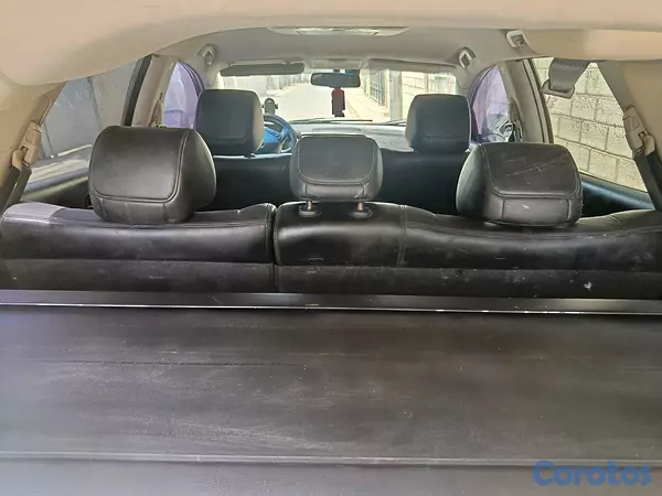 jeepetas y camionetas - En buen estado de 2011leer descripción  6