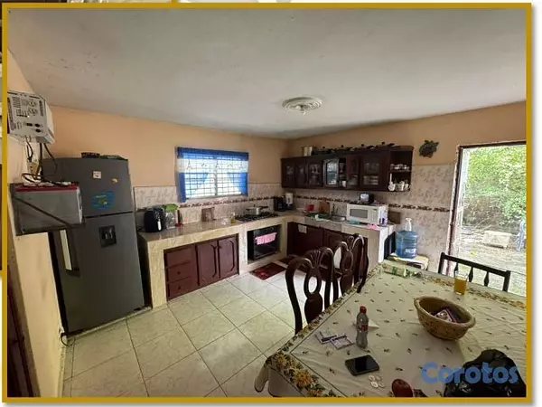 casas - Ventas 2 casas 7 Hab. 4 Baños 6 parqueos 10