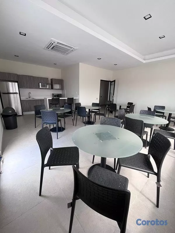oficinas y locales comerciales - Local Comercial en Alquiler | Torre Empresarial Be 8