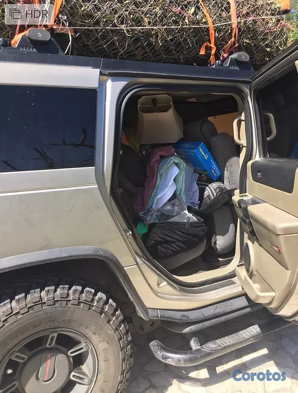 jeepetas y camionetas - SE VENDE HUMMER H2 11