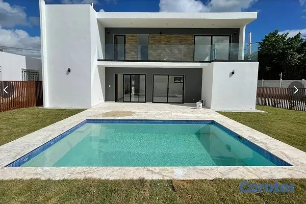 casas - Casa en Venta Bavaro  1