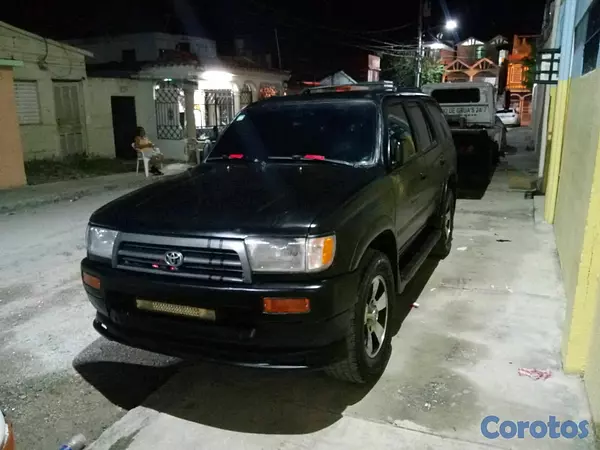 jeepetas y camionetas - TOYOTA 4RUNNER 2000 4