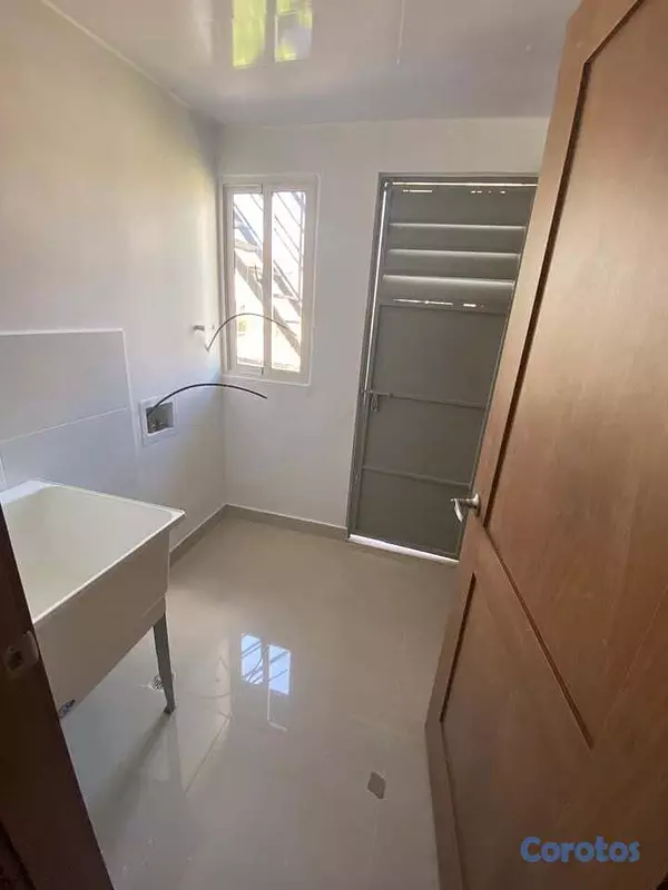 apartamentos - Alquiler Apartamento de 3 Habitaciones, Prol 27 6