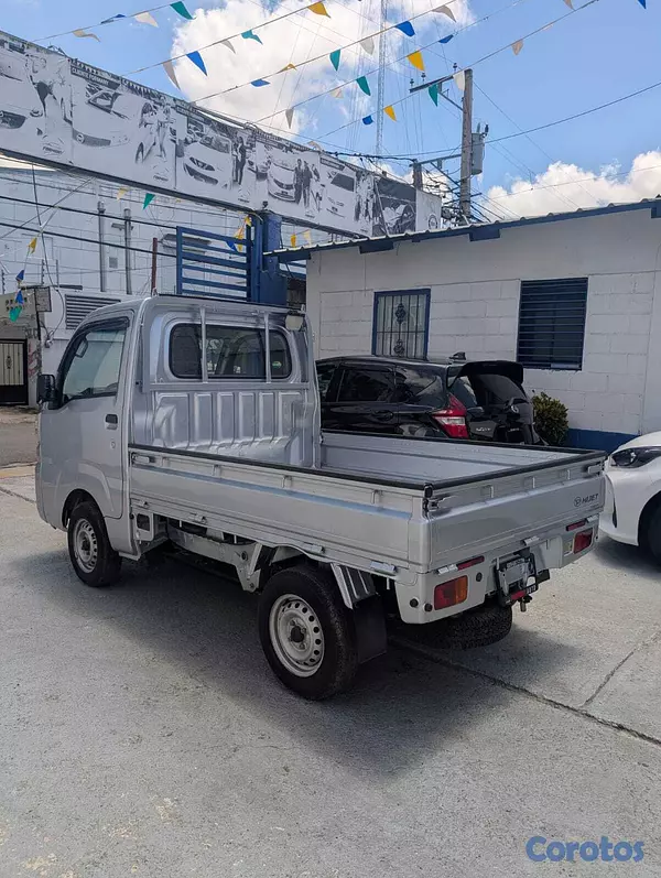 camiones y vehiculos pesados - DAIHATSU HIJET 2020 5
