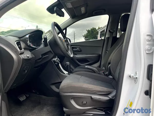 jeepetas y camionetas - Chevrolet Trax 2020
 9