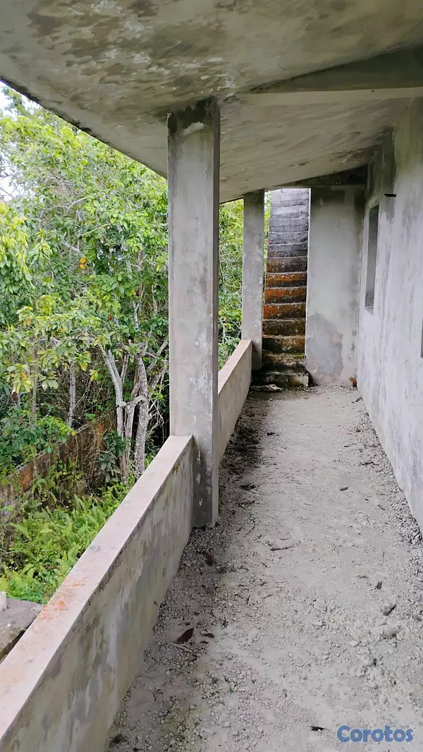casas - gran oportunidad de inversión, amplia casa en obra gris.  10