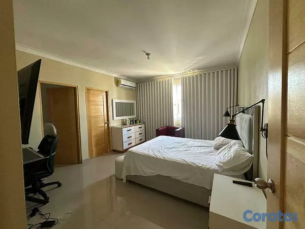apartamentos - Apto amueblado en venta en Altos de Loyola 9