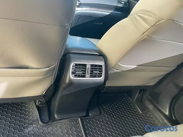 jeepetas y camionetas - CRV 2016 EXL 4X4.
Batería 3 años garantía full.

4 gomas recién instaladas. 

 8