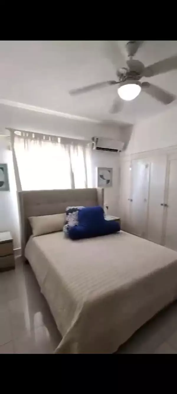 apartamentos - La Julia, D.N. apartamento. av. Lincoln y Sarazota.
US $225,000 6