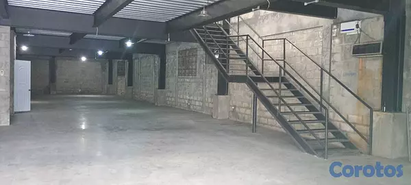 otros inmuebles - Se alquila Nave en Autopista 6 de Noviembre tenemo