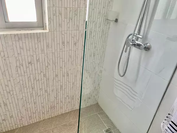 apartamentos - Alquiler  y Venta de Apartamento en el Paraiso  6