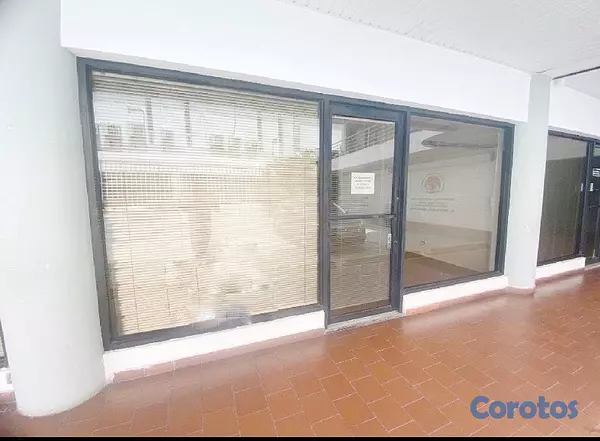 oficinas y locales comerciales - se alquila local  2