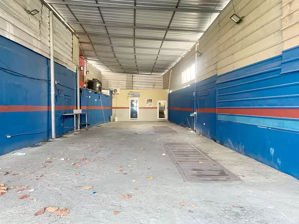 oficinas y locales comerciales - Nave en ensanche la Fe  3
