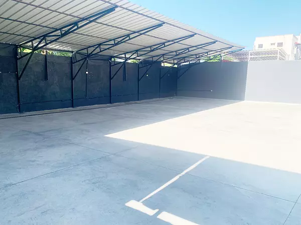 oficinas y locales comerciales - Propiedad comercial  8
