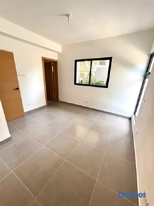 apartamentos - Apartamento en Gazcue Malecon con patio  4