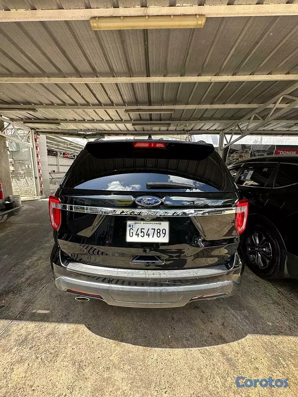 jeepetas y camionetas - Ford Explorer xlt 2018 6