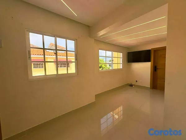 casas -  Vendo casa ubicada próximo a la av. España 4
