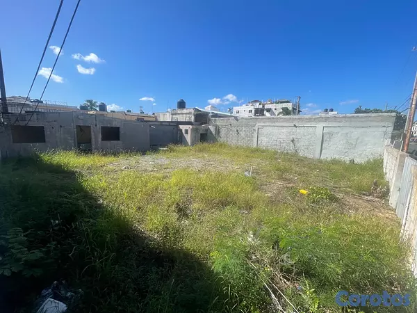 solares y terrenos - Solar comercial en venta  5