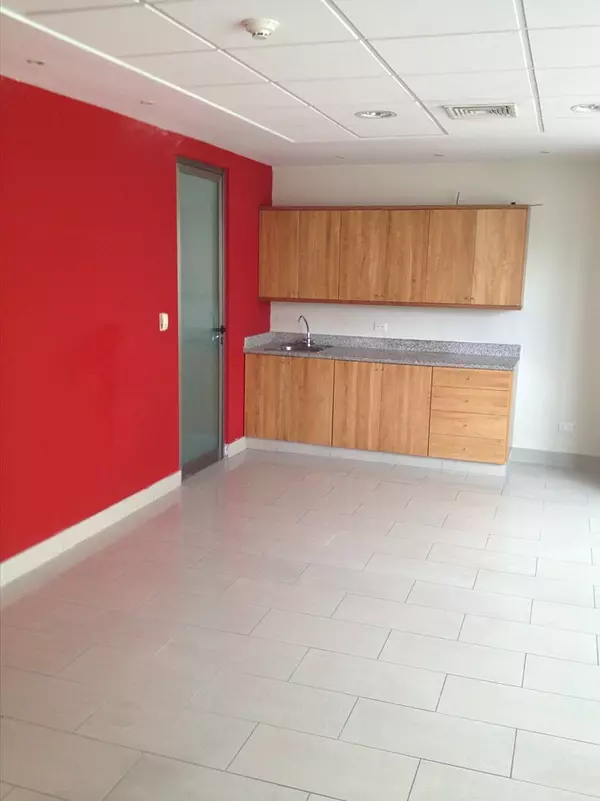oficinas y locales comerciales - Alquilo Edificio corporativo 5 niveles en piantini
 4