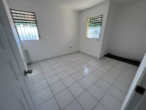 apartamentos - zona oriental 
Bello campo
Vendo apto a precio de subasta 
3.8M 
Us$ 66,800 3