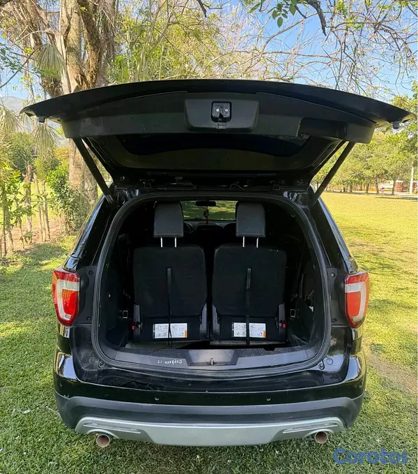 jeepetas y camionetas - Ford Explorer xlt 2018 4
