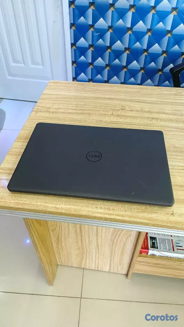 computadoras y laptops - Dell Inspiron 15 3000 Intel Core i5 de 11va Genera 3