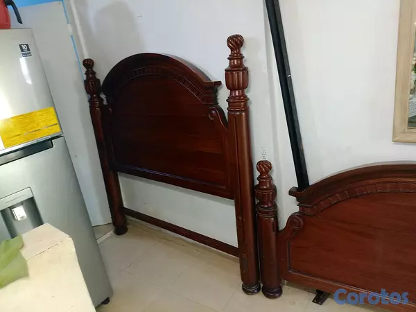 muebles y colchones - Vendo base cama caoba puro queen de 60  12