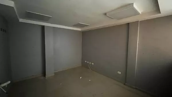 oficinas y locales comerciales - Local en alquiler en Piantini 3
