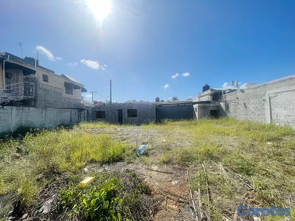 solares y terrenos - Solar comercial en venta  6