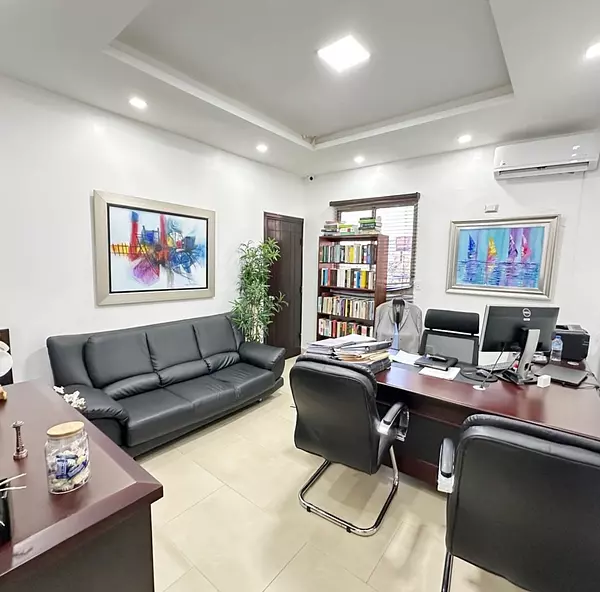 oficinas y locales comerciales - Local comercial en Venta  6