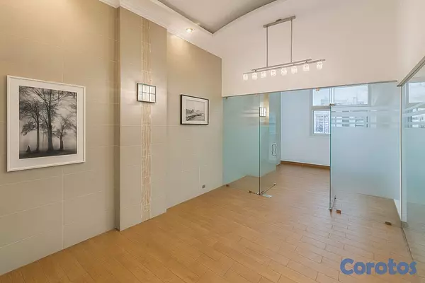 oficinas y locales comerciales - Local de oficina amueblado en Piantini 7