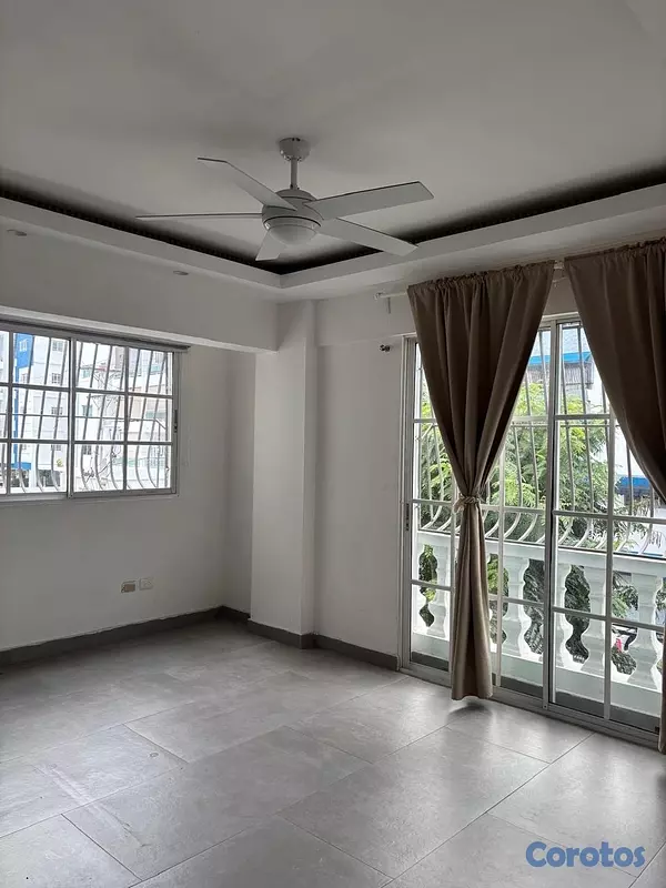 apartamentos - alquiló bella vista dos habitaciones dos baños dos parqueos tercer nivel servic 10