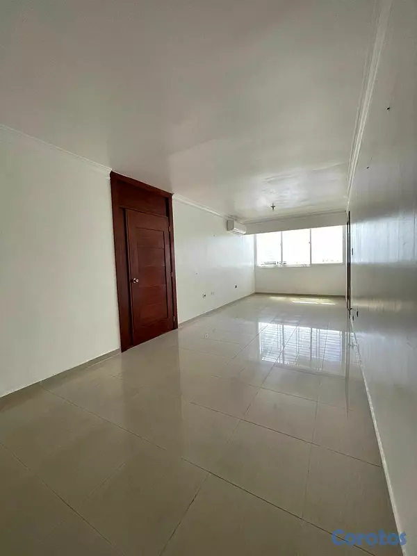 apartamentos - Se vende Apartamento en Evaristo Morales 10