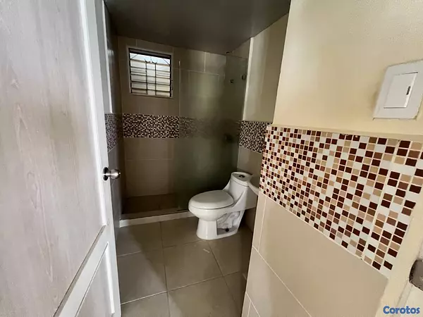 apartamentos - venta de apartamento 2do piso en la autopista de san Isidro Santo Domingo este  8