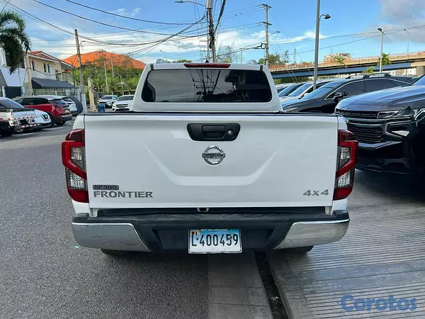 jeepetas y camionetas - Nissan Frontier NP300 2020 Modificada 7
