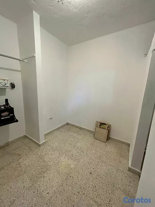 apartamentos - Apartamento en Venta en Evaristo Morales – Próximo 15
