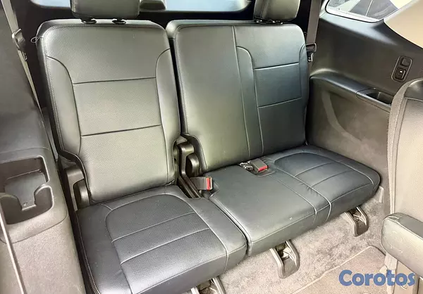 jeepetas y camionetas - Chevrolet Traverse LT 2020 11