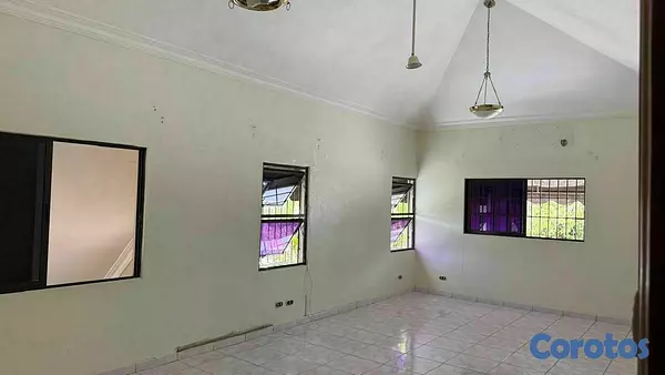 casas - Casa ideal para todo tipo de negocio en alquiler  3
