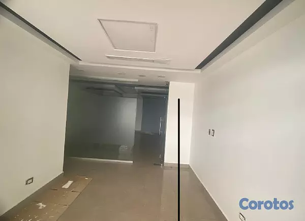 oficinas y locales comerciales - se alquila local  3