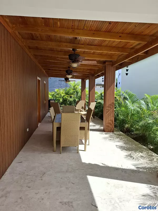 casas vacacionales y villas - ✨ Villa de Lujo a Pasos del Paraíso 🌊⛳ 🏡 5 hab 4