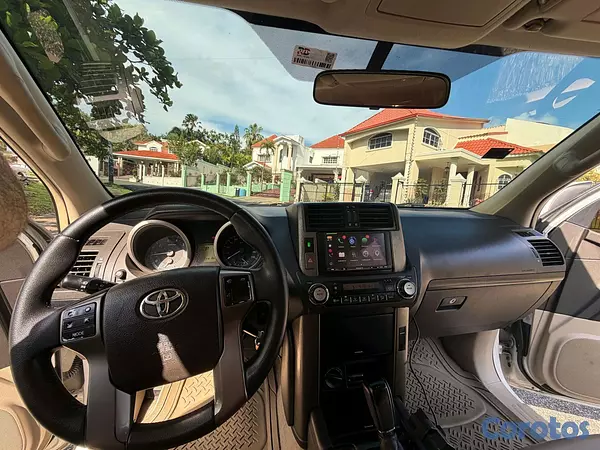 jeepetas y camionetas - Toyota fortuner 2020 6