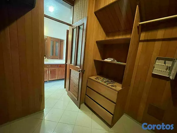 casas - Mansión De 3 Niveles En Zona Exclusiva De Los Ríos 3