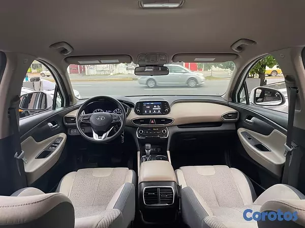 jeepetas y camionetas - Hyundai Santa Fe SE 2019 4