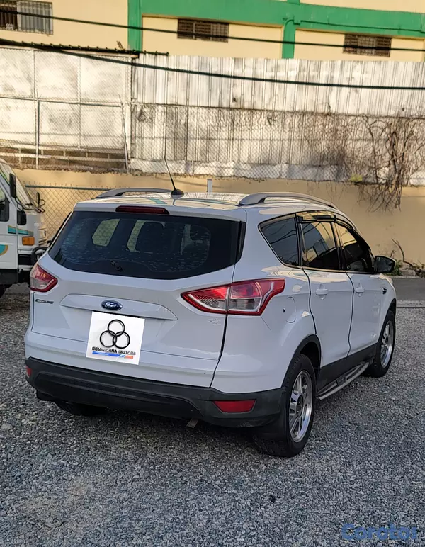 jeepetas y camionetas - FORD ESCAPE  2016 4