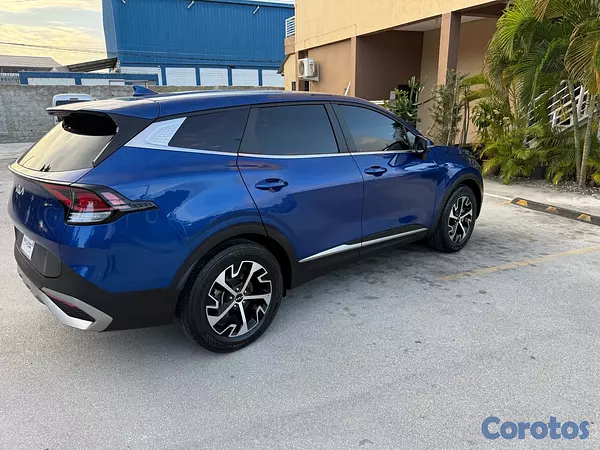 jeepetas y camionetas - Kia Sportage 2023 4